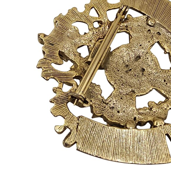 VTG Brooch Pin Masonic Lodge Do Cen' D Co-Mus Gold Tone Crest Cross Shield - Picture 9 of 14